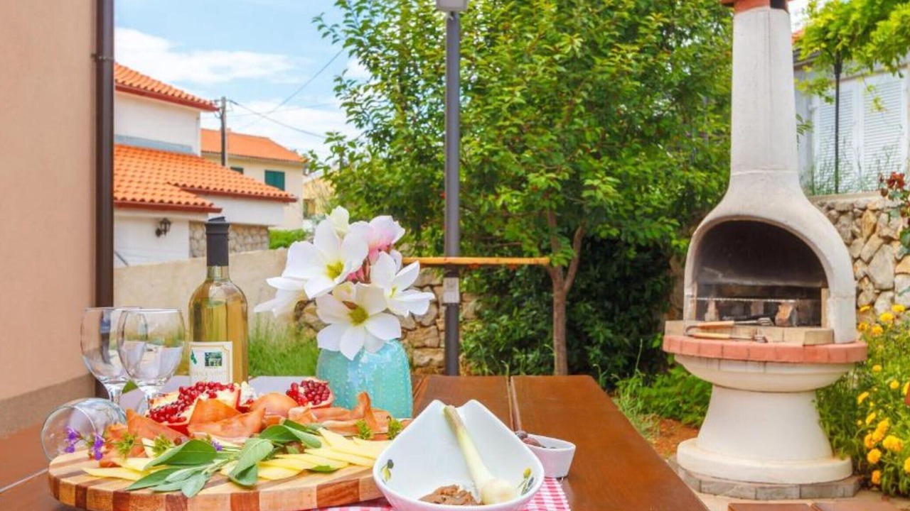 Photo of Outdoor in Kornic