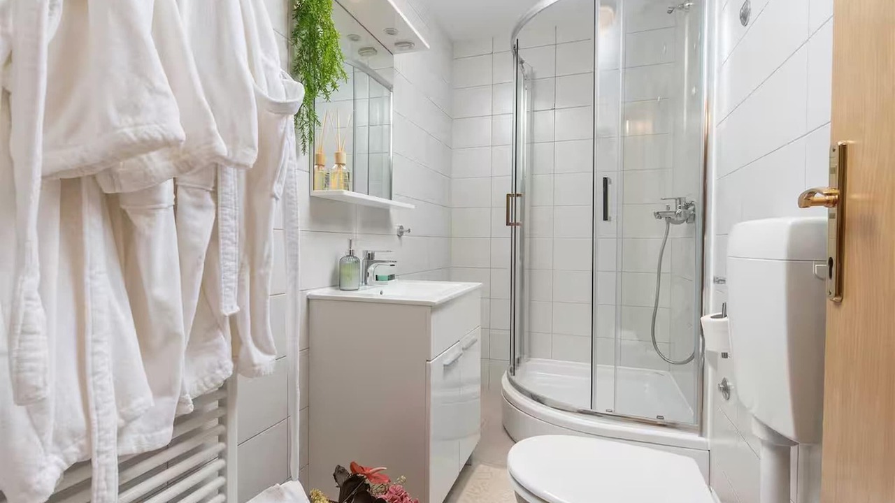 Photo of Bathroom in Businci
