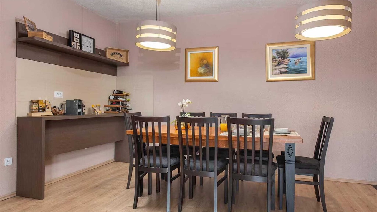 Photo of Livingroom in Businci
