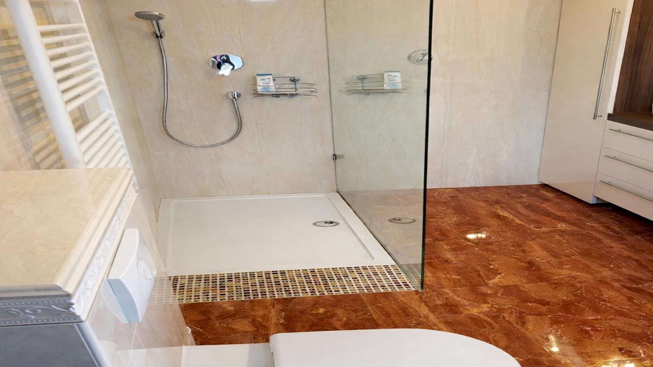 Photo of Bathroom in Sutivan