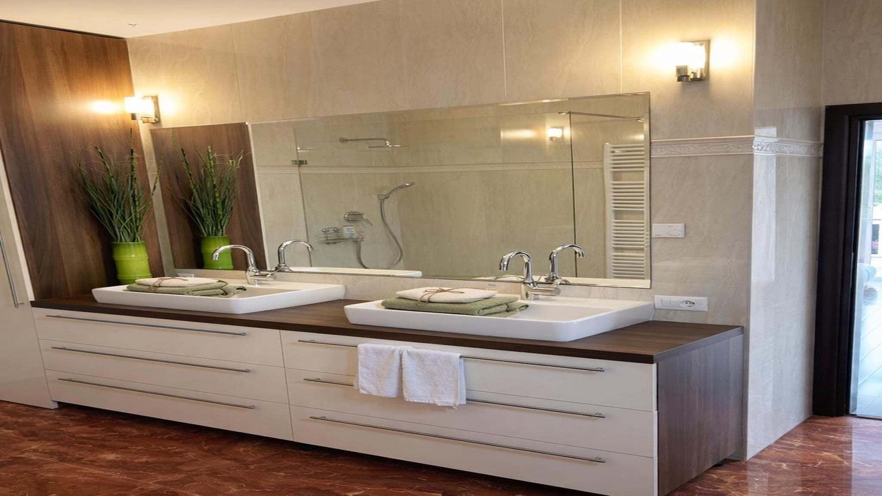 Photo of Bathroom in Sutivan