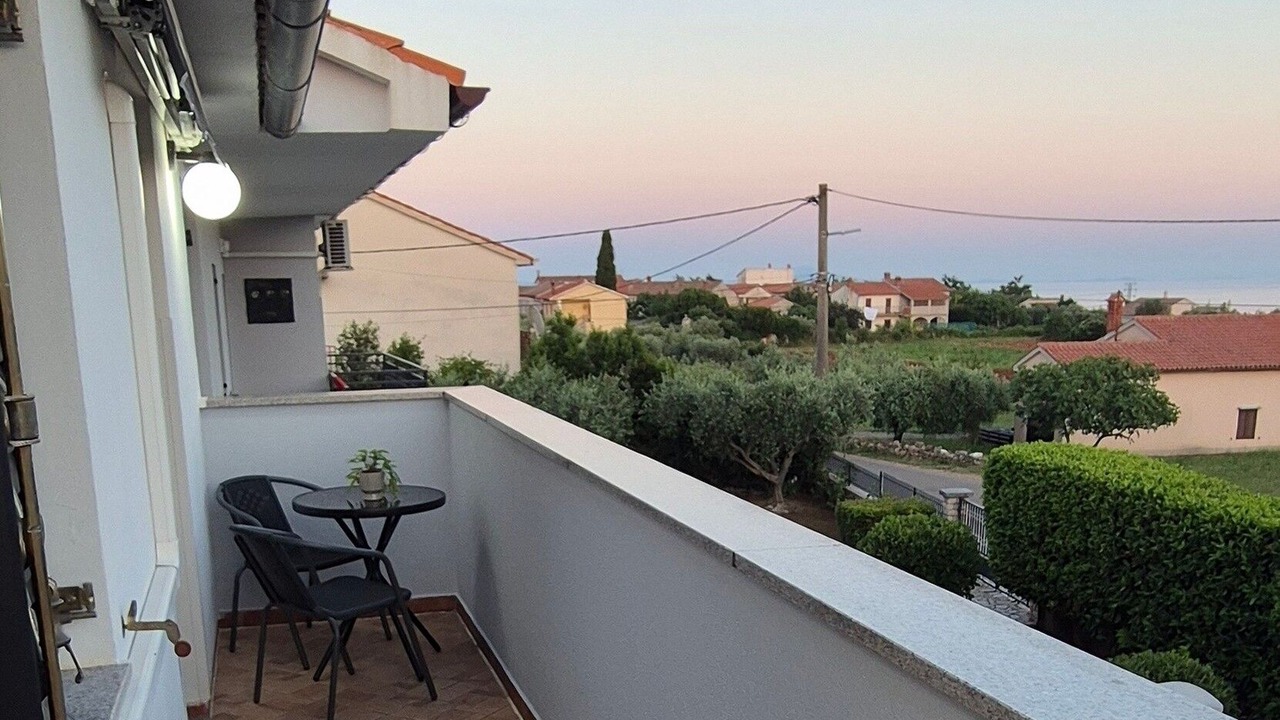 Photo of Patio Balcony in Mali Vareski