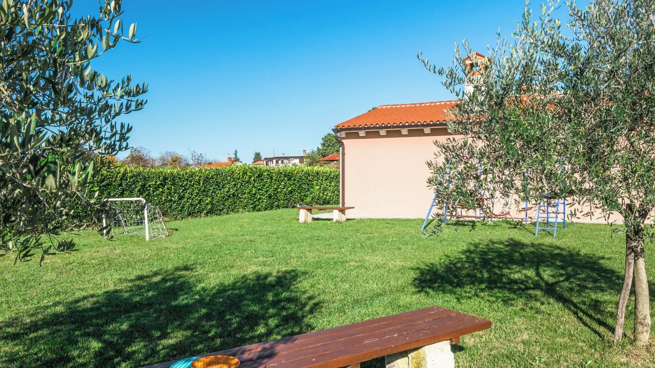 Photo of Outdoor in Melnica