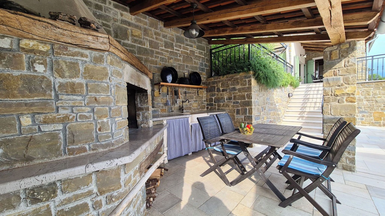 Photo of Outdoor in Bartolici