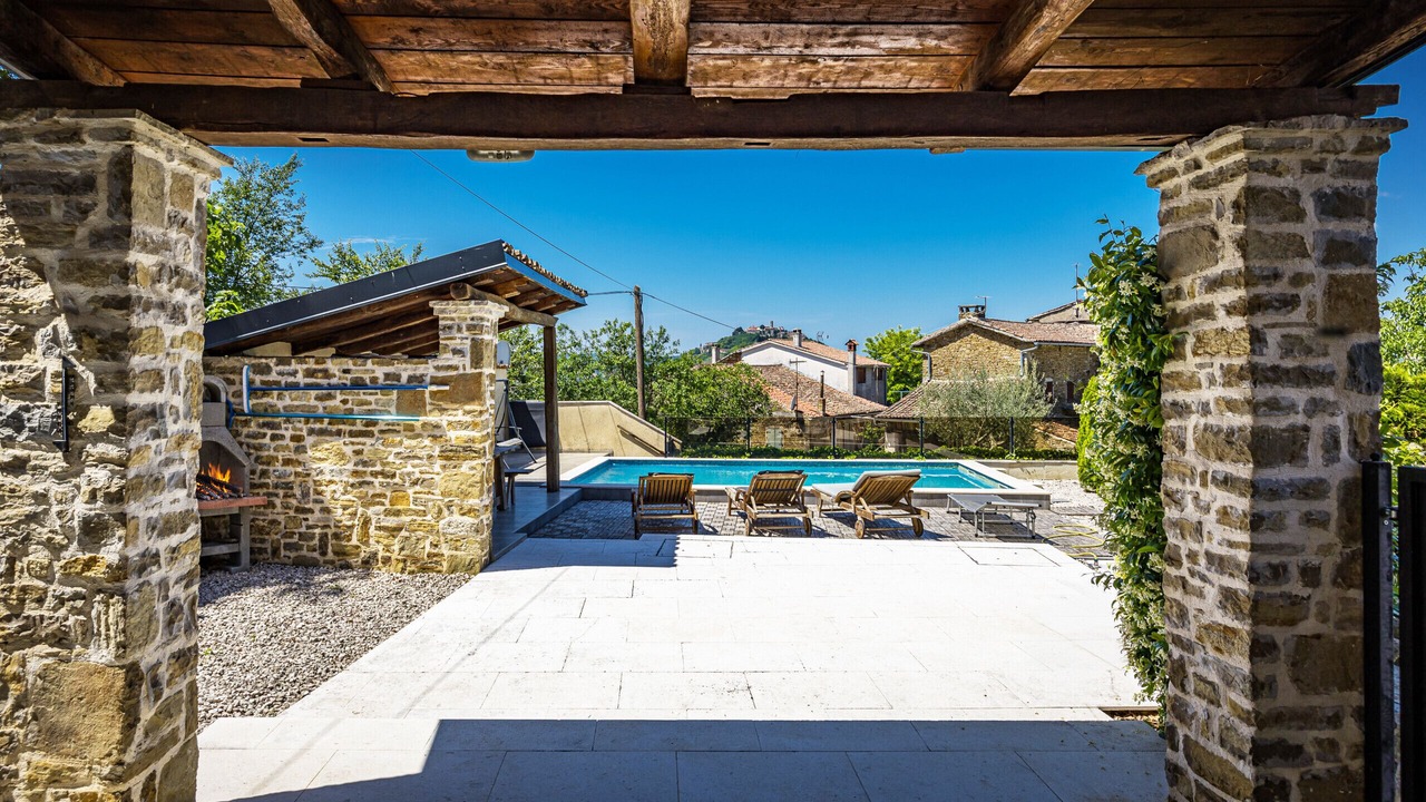 Photo of Patio Balcony in Sveti Bartol