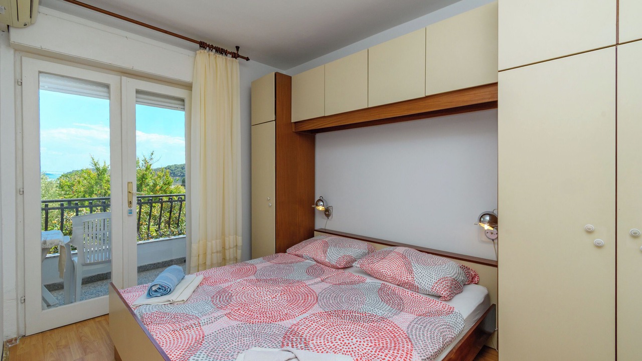 Photo of Bedroom in Suha Punta