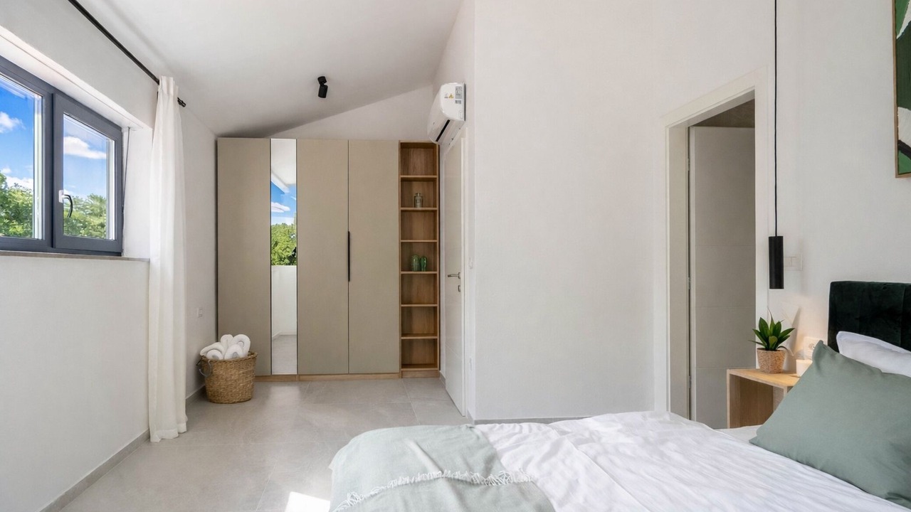 Photo of Bedroom in Mofardini