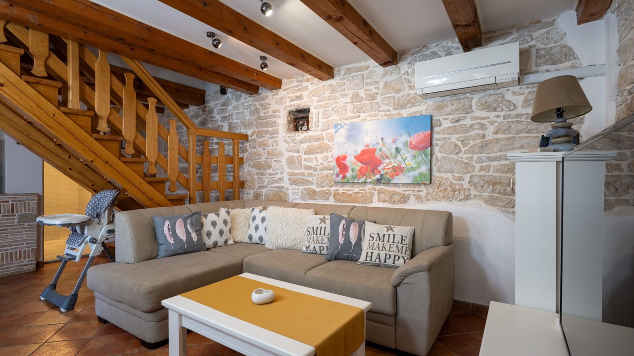 Photo of Livingroom in Sajini