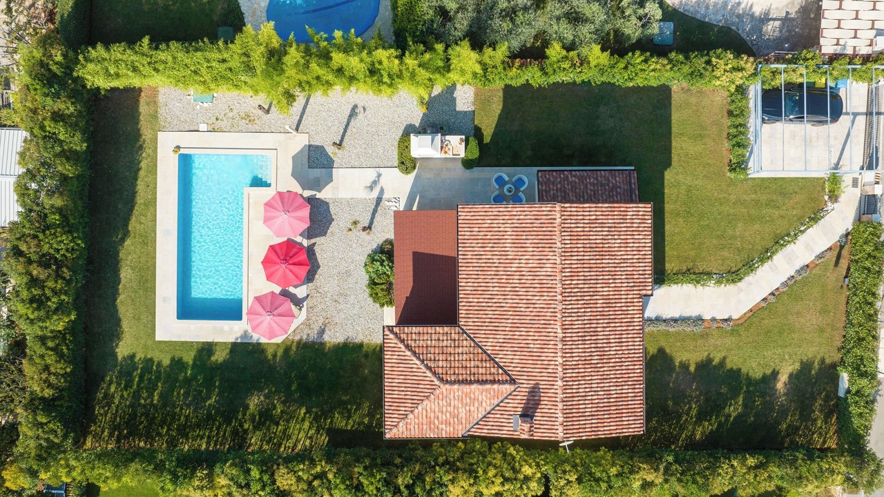Photo of Outdoor in Labinci
