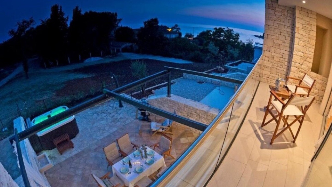 Photo of Outdoor in Krizine