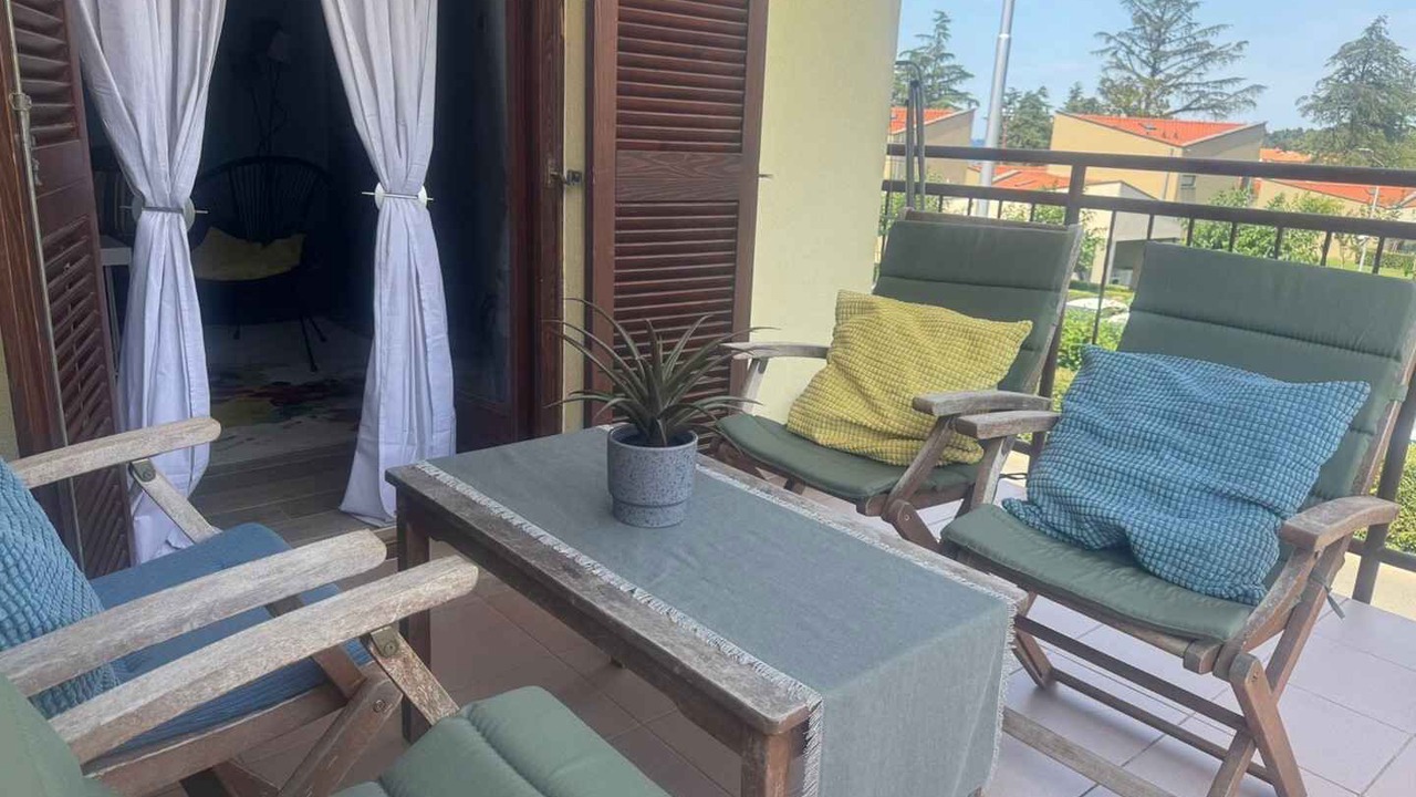 Photo of Patio Balcony in Spadici