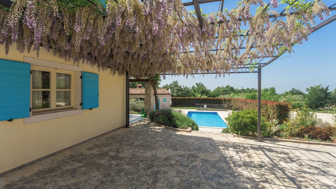 Photo of Outdoor in Heraki