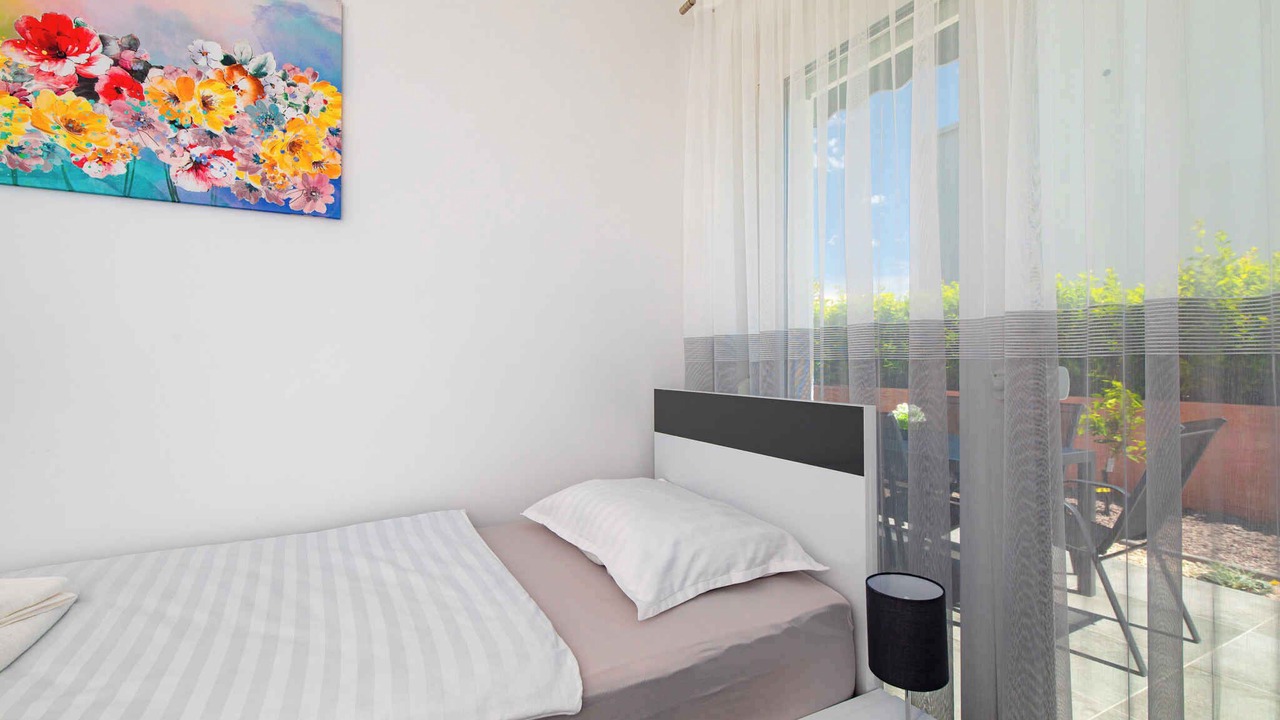 Photo of Bedroom in Salatic