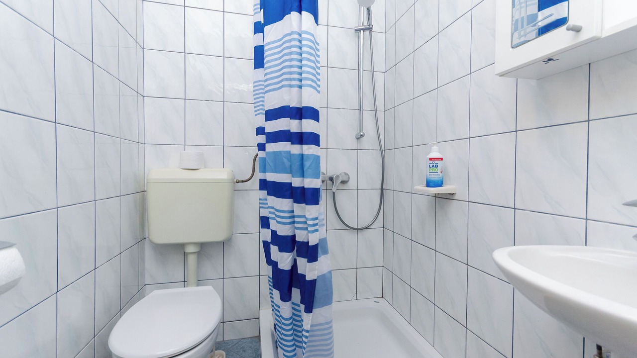 Photo of Bathroom in Lopar