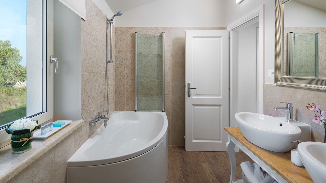 Photo of Bathroom in Tinjan