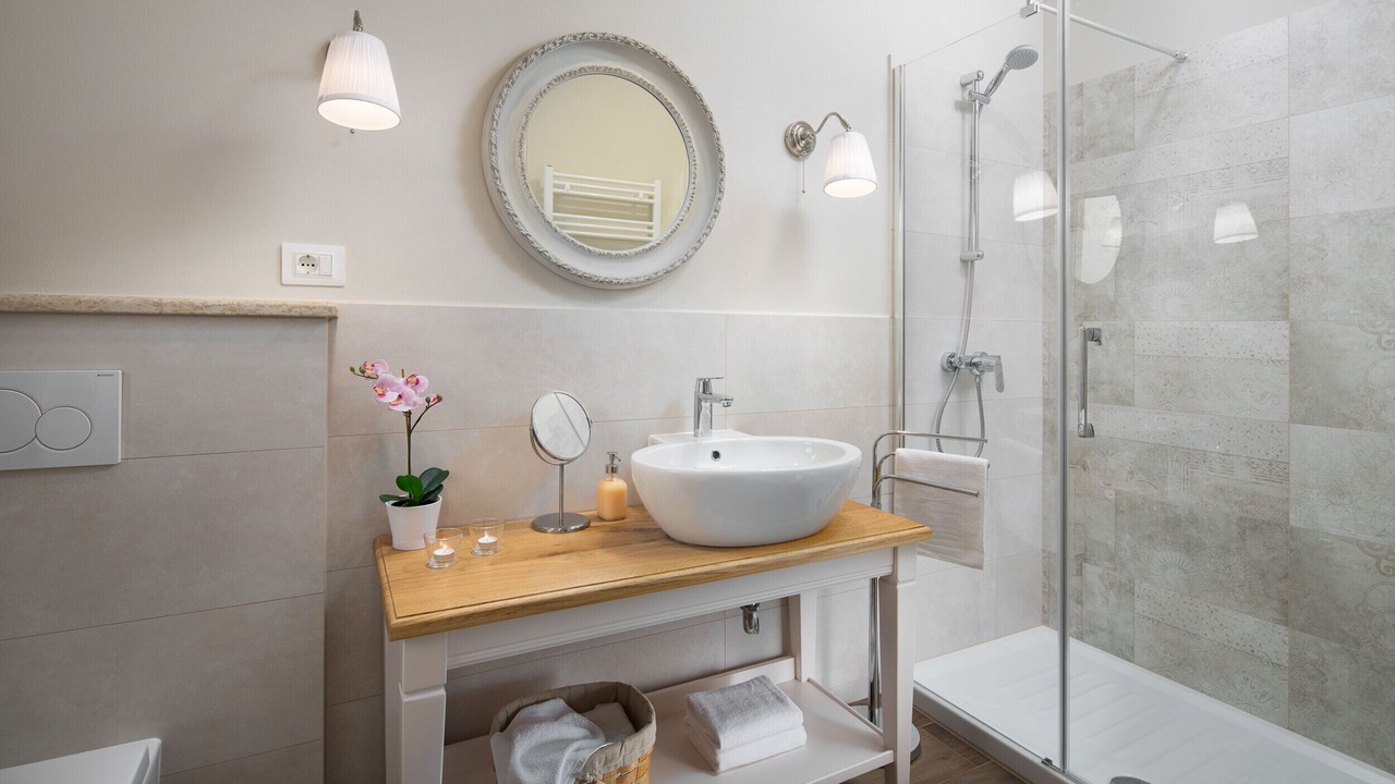 Photo of Bathroom in Tinjan