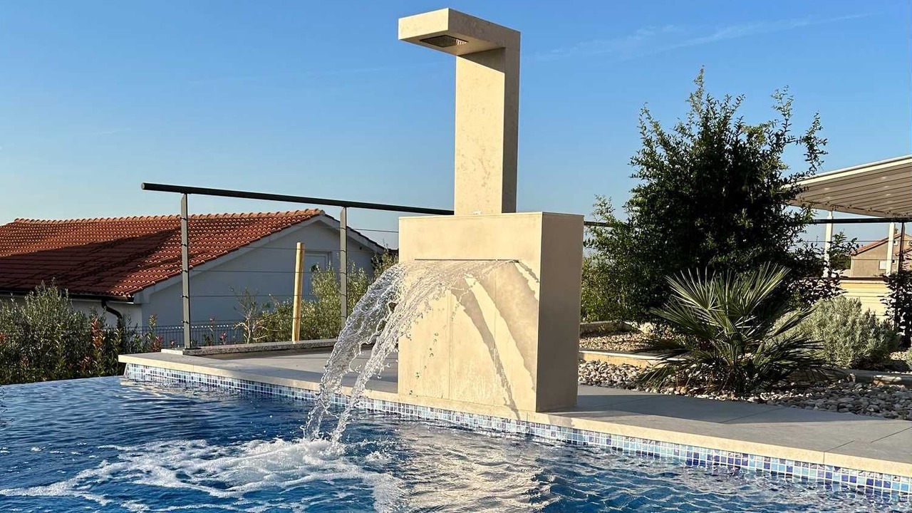Photo of Outdoor in Kornic