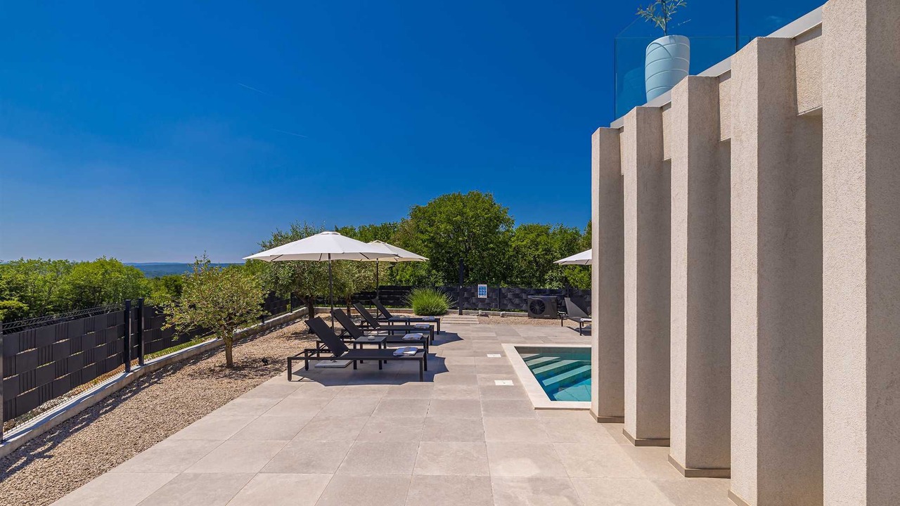 Photo of Patio Balcony in Garica