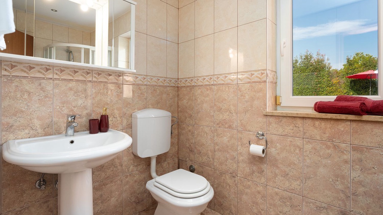Photo of Bathroom in Gulici