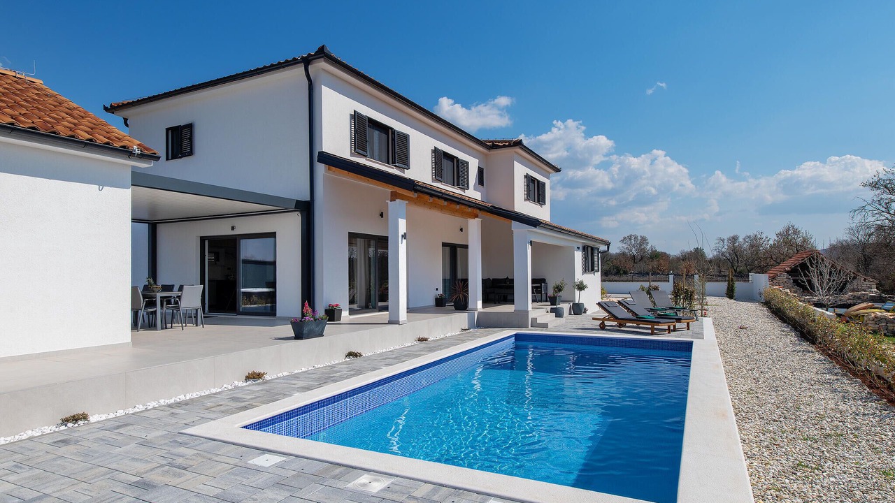 Photo of Outdoor in Drnis