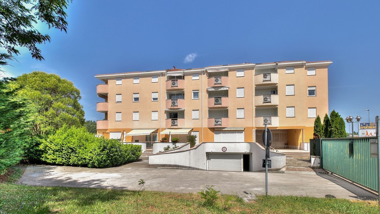 Photo of Outdoor in Monterol