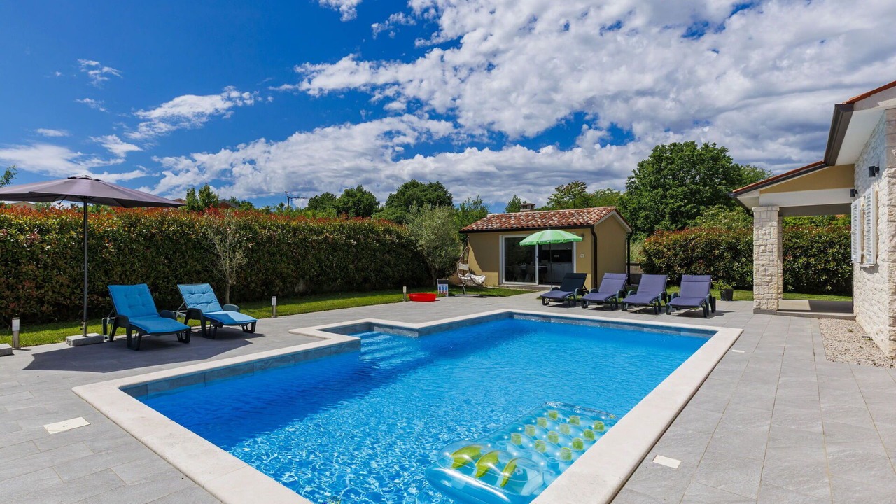 Photo of Outdoor in Marceljani