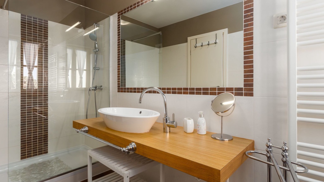 Photo of Bathroom in Heraki