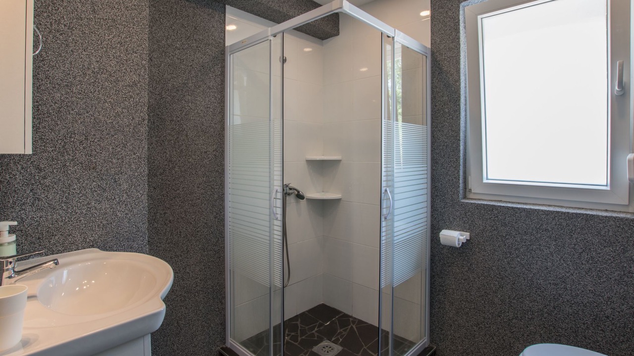 Photo of Bathroom in Radini