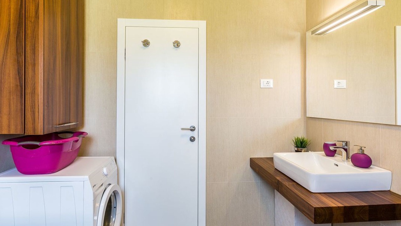 Photo of Others in Kavran