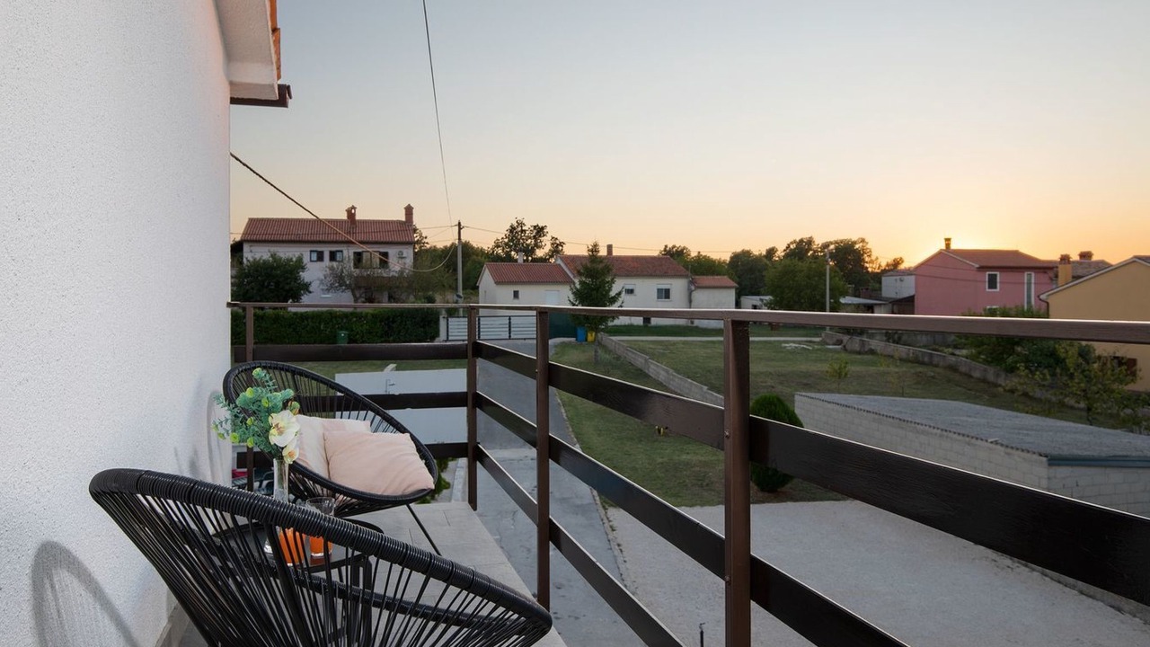 Photo of Patio Balcony in Sajini