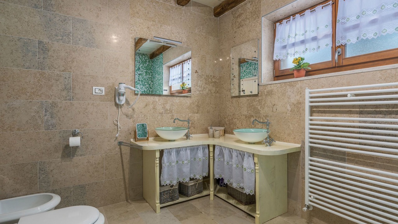 Photo of Bathroom in Heki