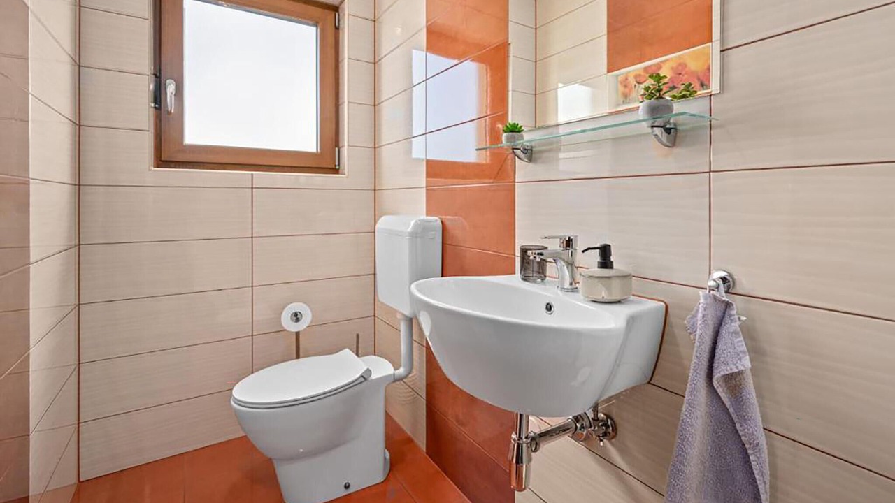 Photo of Bathroom in Zbandaj