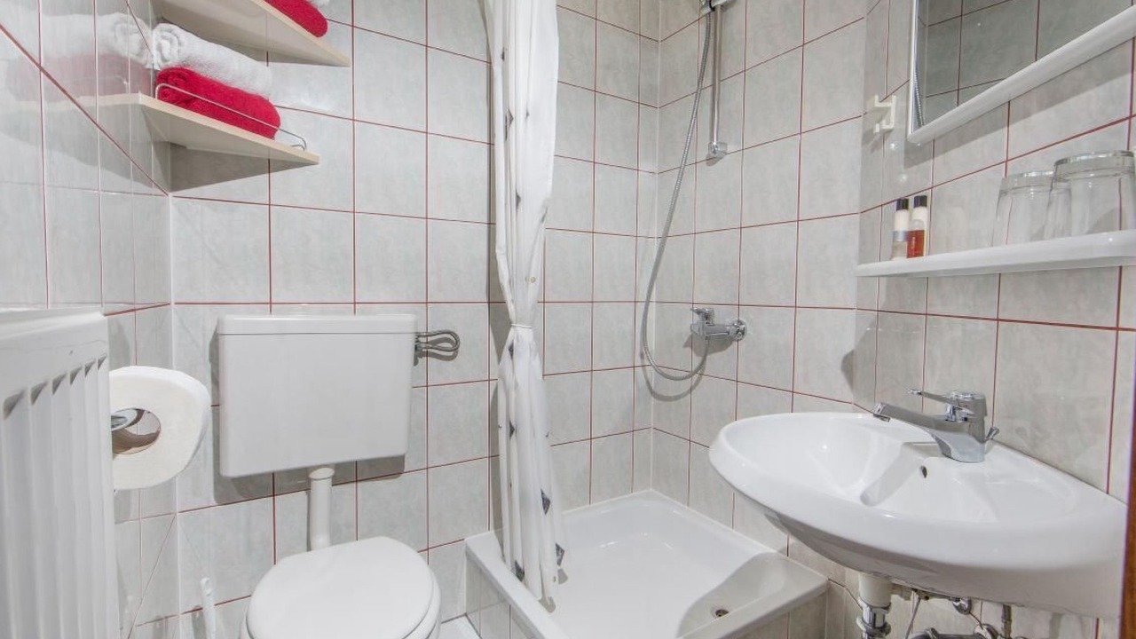 Photo of Bathroom in Pjescana Uvala