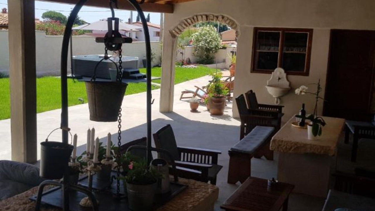 Photo of Outdoor in Loborika