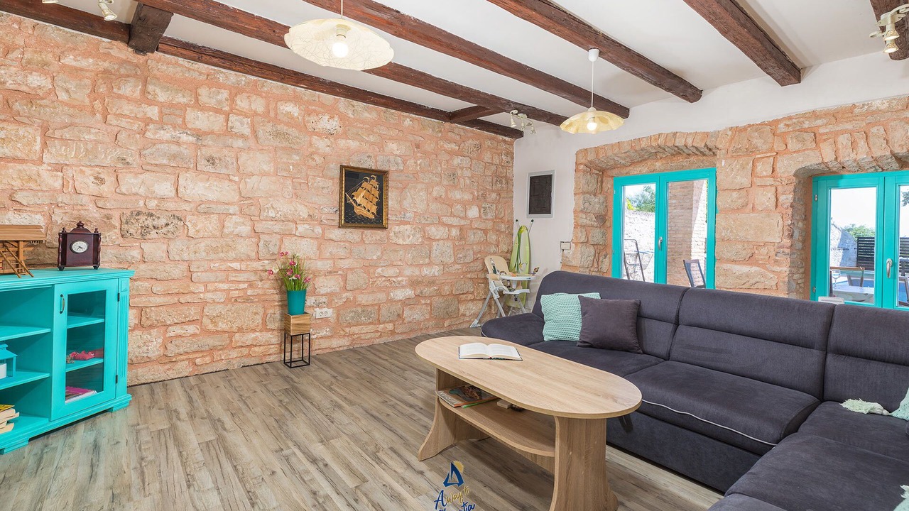 Photo of Livingroom in Peroj