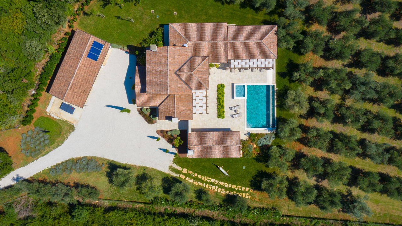 Photo of Outdoor in Liznjan