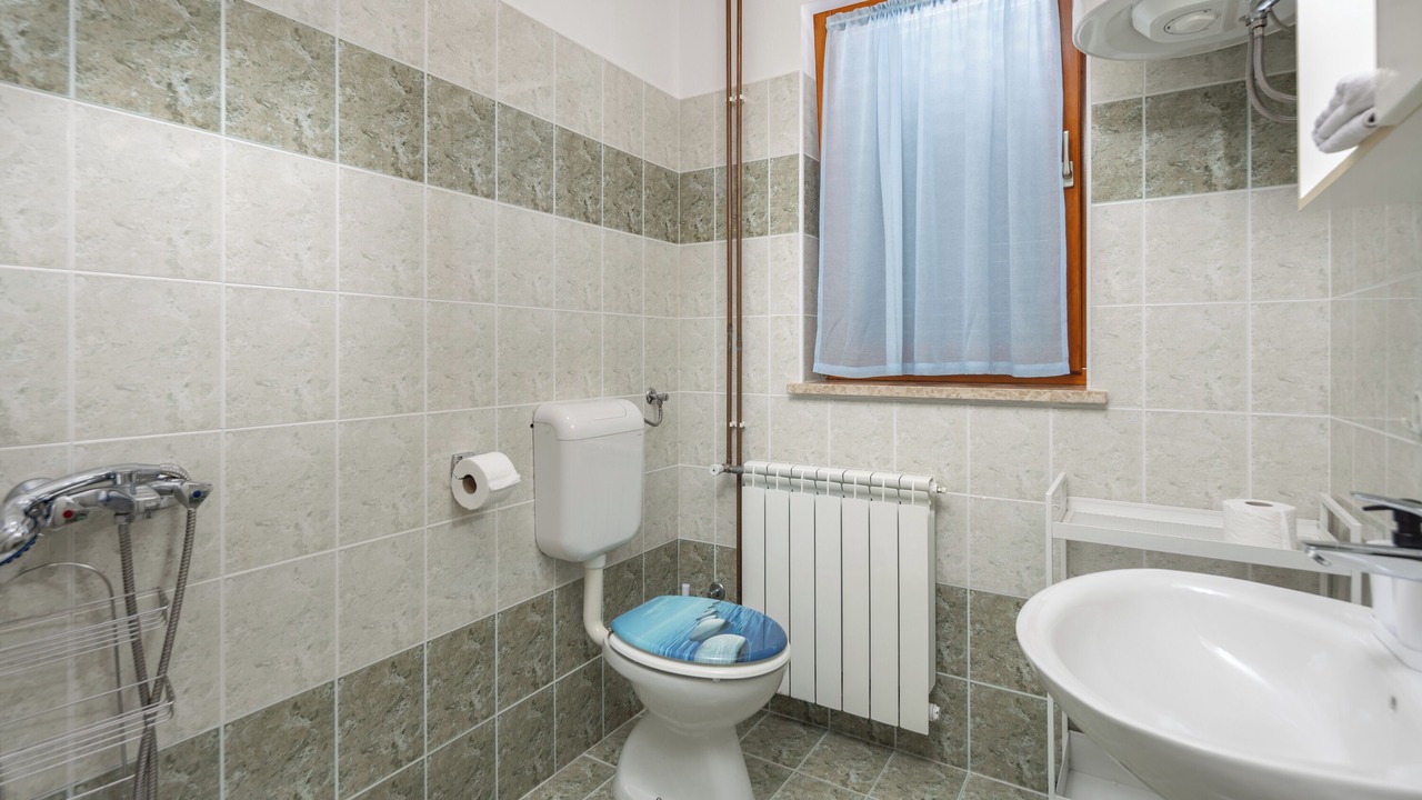 Photo of Bathroom in Trget