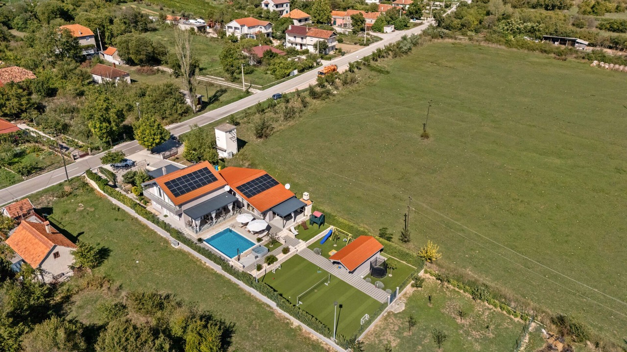 Photo of Outdoor in Drnis