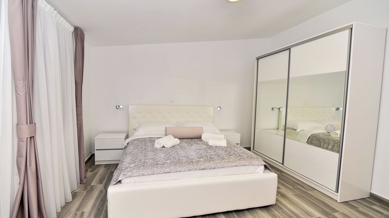 Photo of Bedroom in Vir
