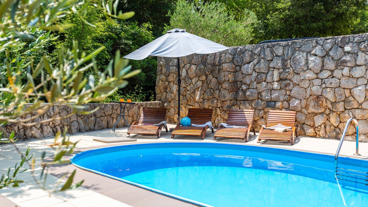Photo of Outdoor in Risika