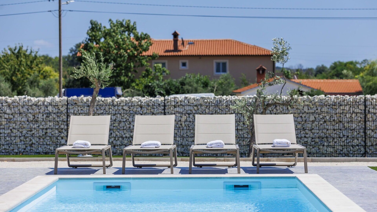 Photo of Outdoor in Loborika