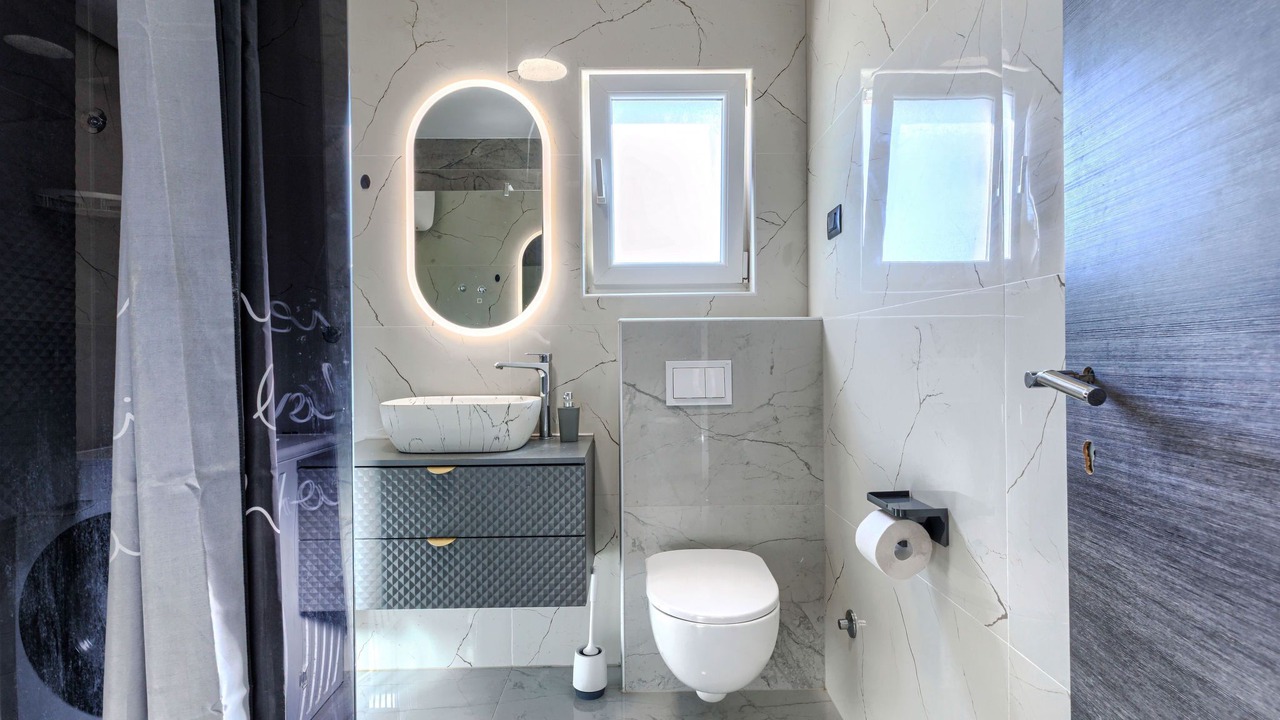 Photo of Bathroom in Skatari