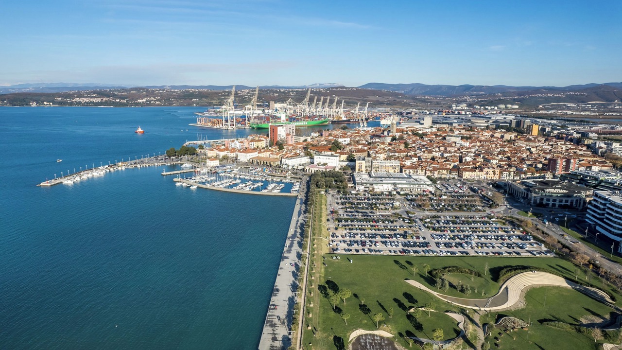 Photo of Others in Koper