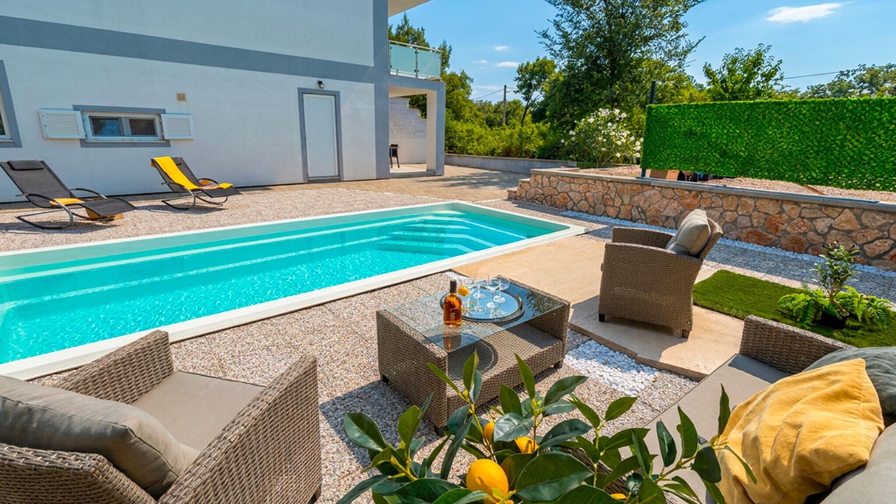 Photo of Outdoor in Gabonjin