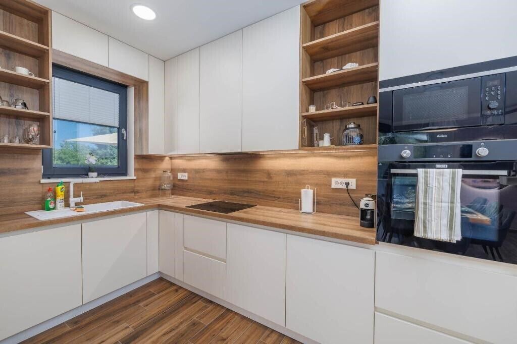 Photo of Kitchen in Gabonjin