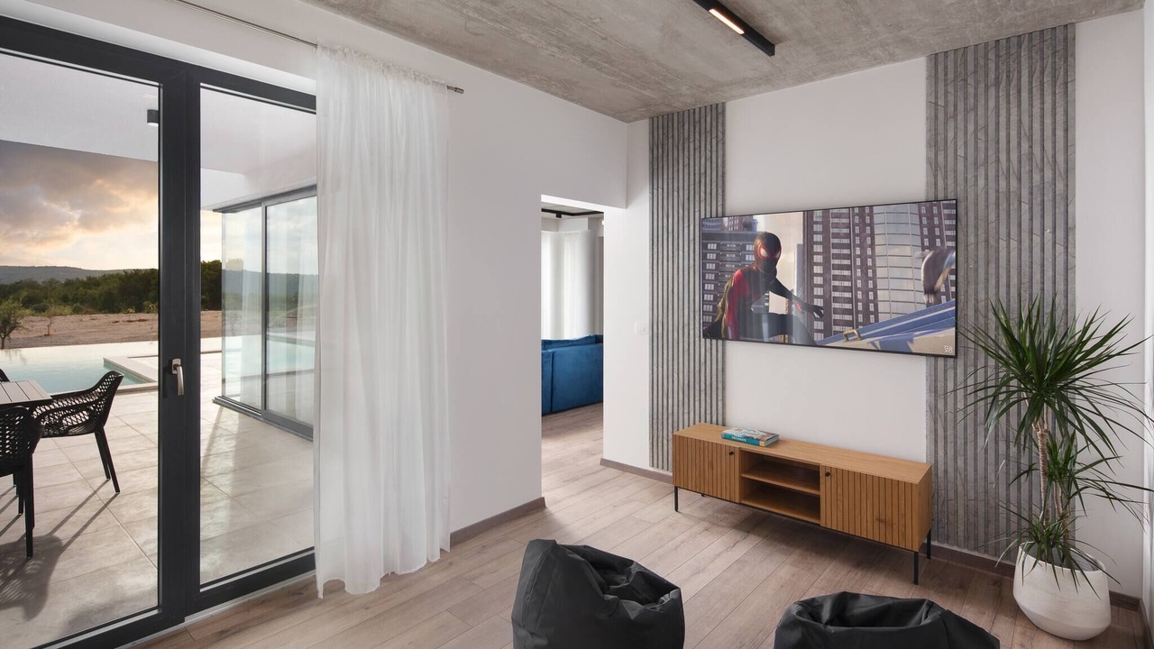 Photo of Livingroom in Brgod