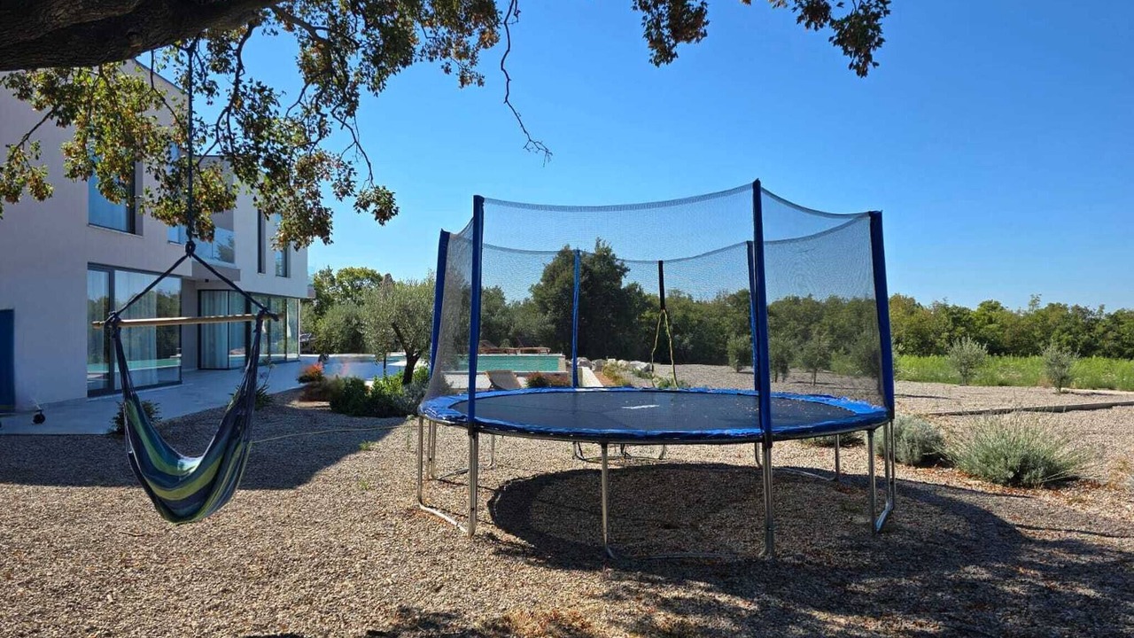 Photo of Outdoor in Brgod