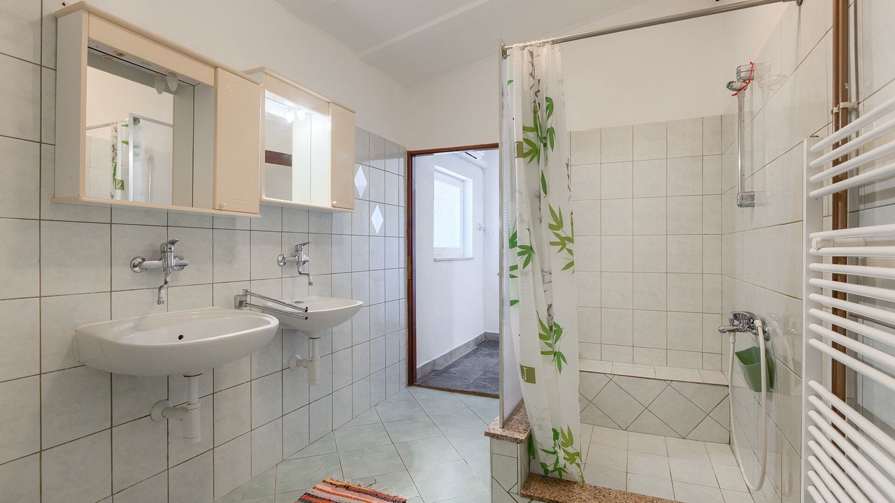 Photo of Bathroom in Pavicini