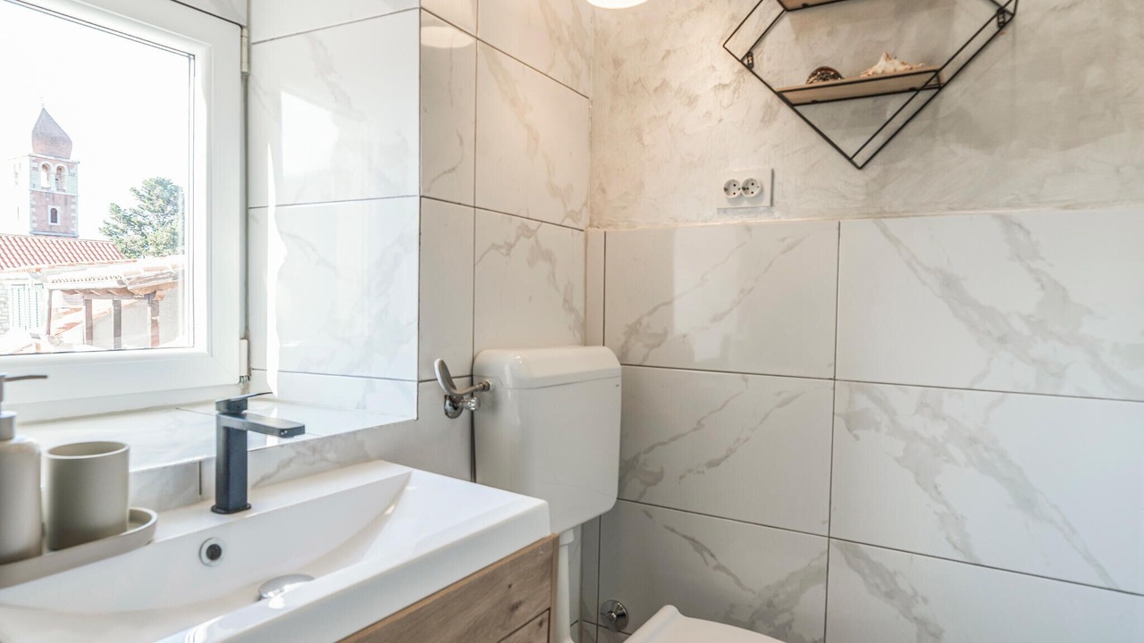 Photo of Bathroom in Rab