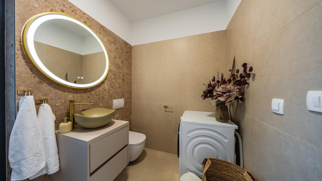 Photo of Bathroom in Kolan